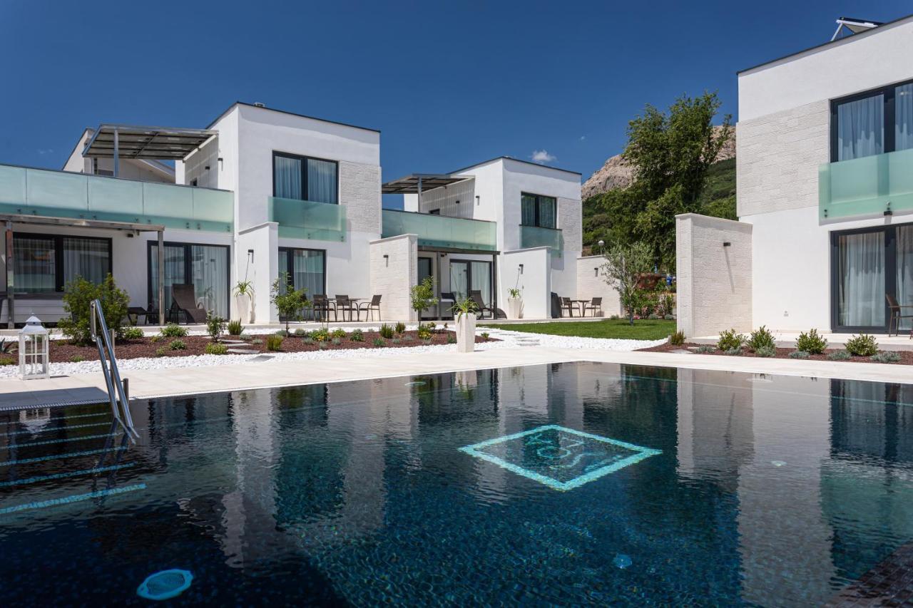 Hotel & Resort Isola باشْكا المظهر الخارجي الصورة